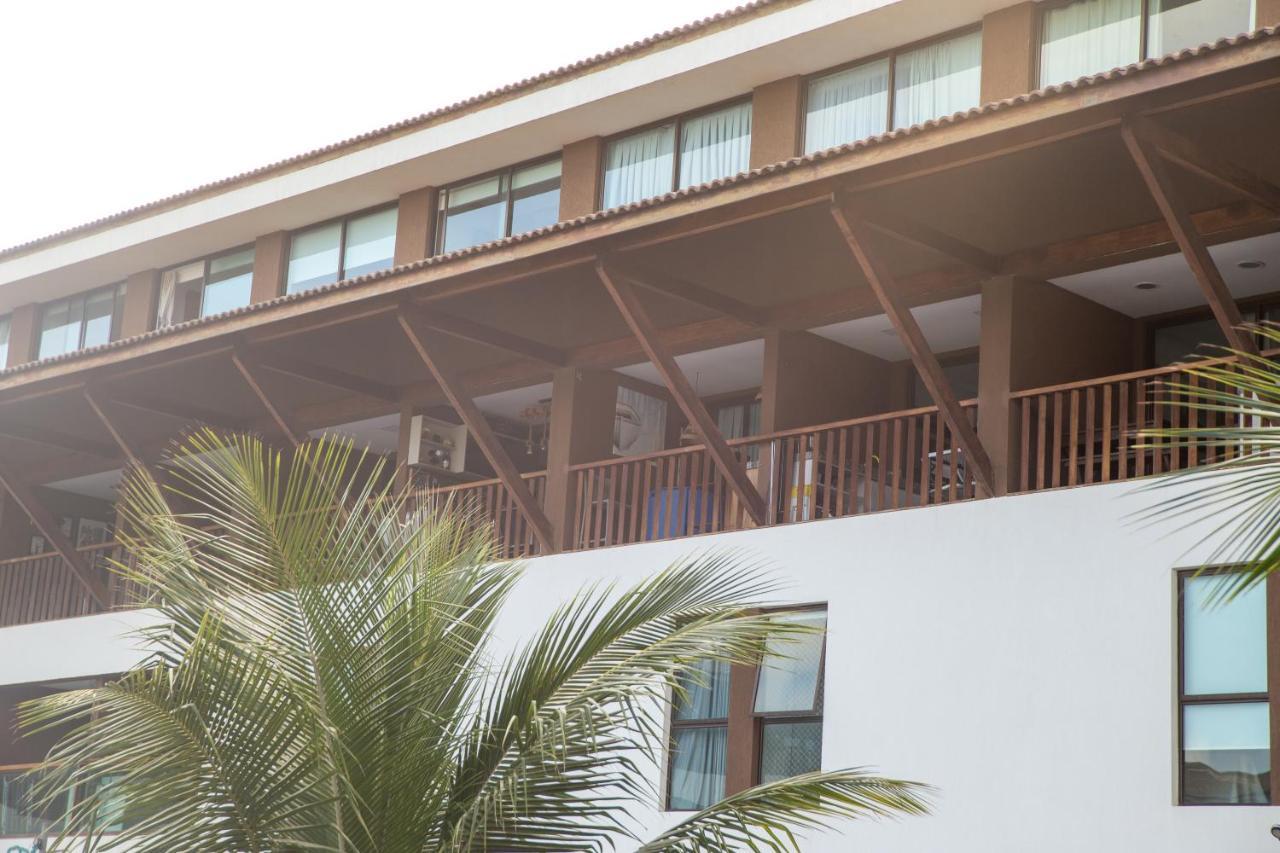 Resort Beira Mar Em Porto De Galinhas - Cupe Beach Living Eksteriør billede
